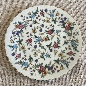 Wild flowers plate
